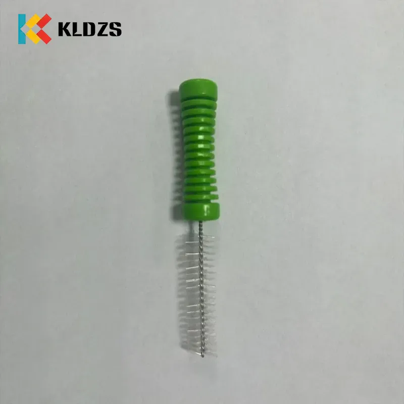 8 mm x 80 mm endoscopische reinigingsborstel